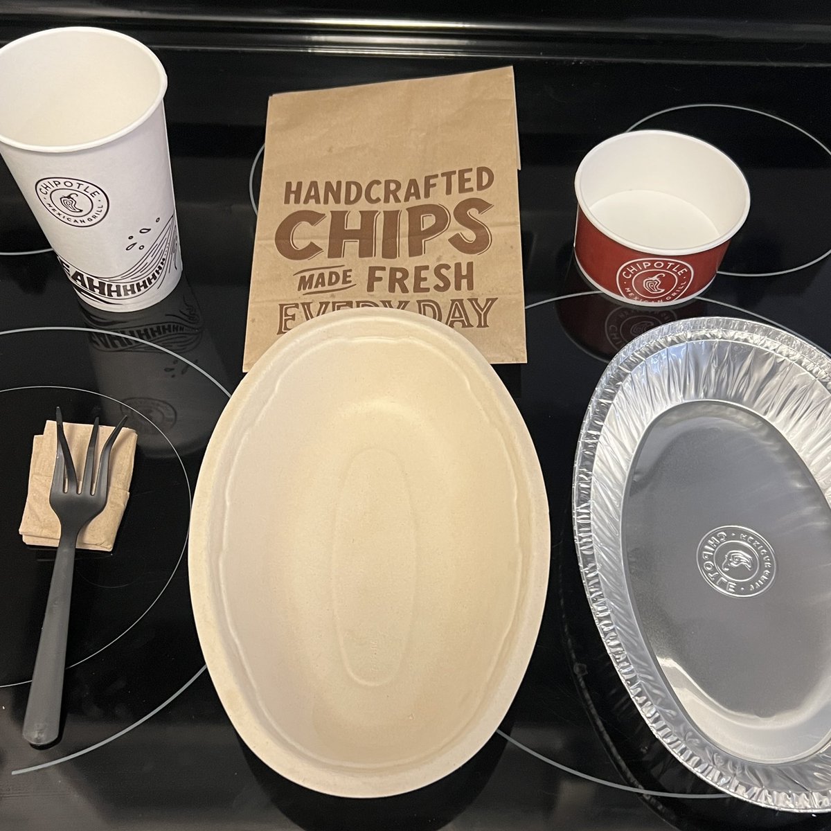 Chipotle tweet media