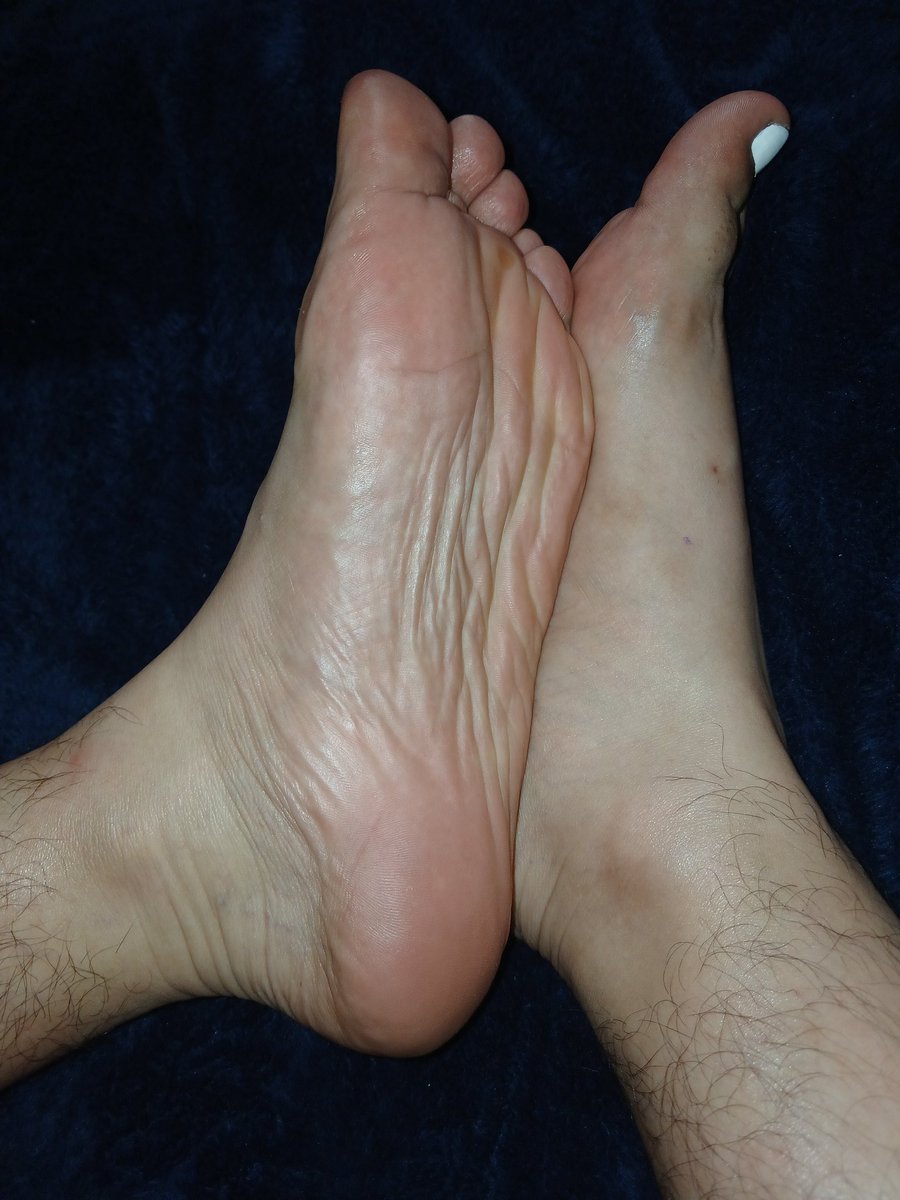feetcess tweet media