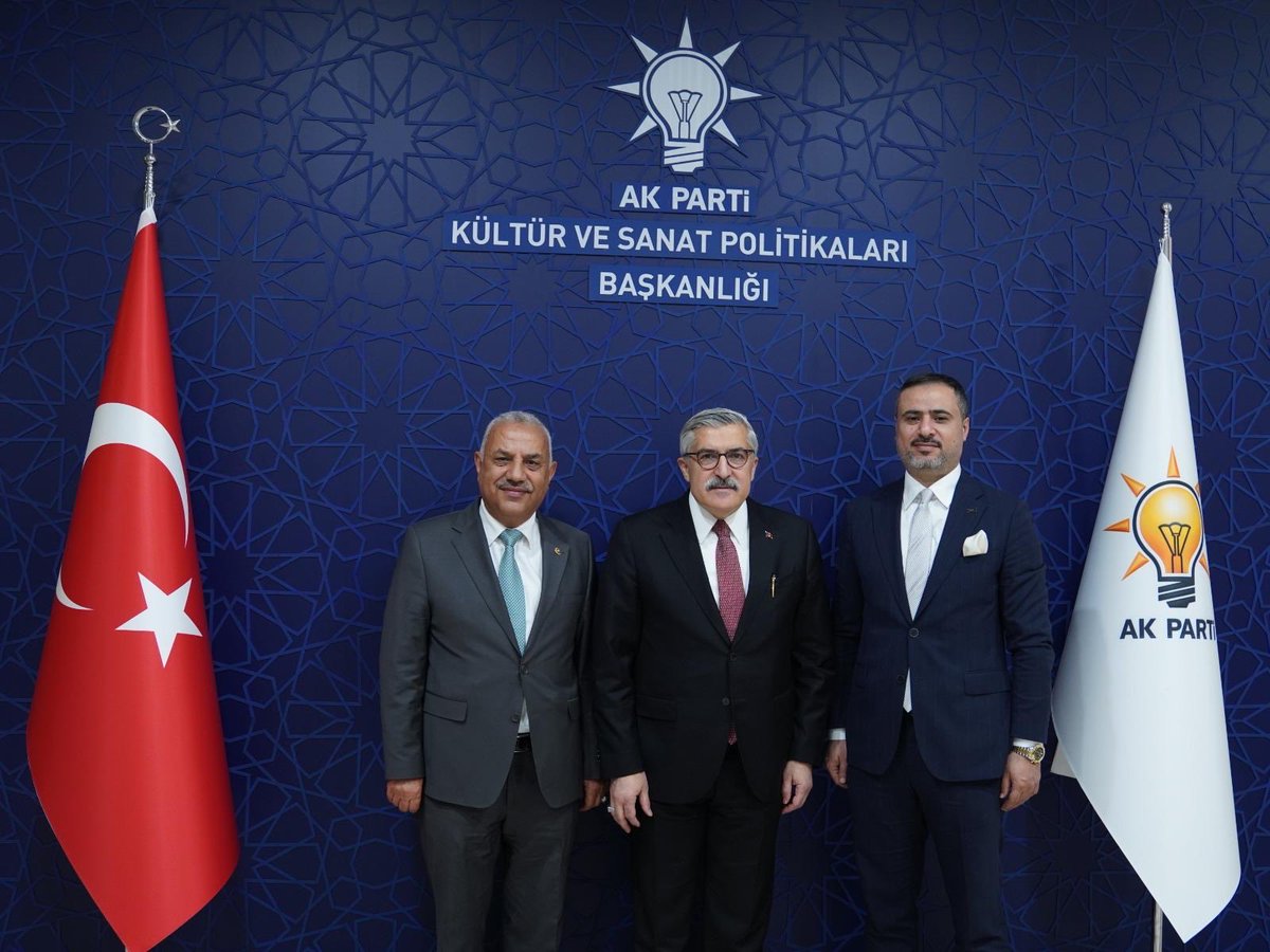 hsanverdi's tweet photo. @Akparti Genel Başkan Yardımcımız, Hatay Milletvekilimiz Sn @HuseyinYayman’ı @M_M_AYAZ ile birlikte ziyaret ederek biraraya geldik. 

Keyifli sohbeti ve konukseverliği için Sayın Bakanımıza teşekkür ediyor, çalışmalarında kolaylıklar diliyorum. https://t.co/TNbxP9WrBd