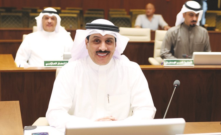 AlAnba_News_KW's tweet photo. بلدي | العنزي يدعو إلى معالجة موقع ردم النفايات المجاور للمدينة الطبية شرق «أمغرة»

- لضمان نجاح المشروع وترسيخ بيئة صحية آمنة تواكب طموحات الدولة لتطوير قطاع الصحة

https://t.co/9x2UtIsjHM https://t.co/NbM5haWDoQ