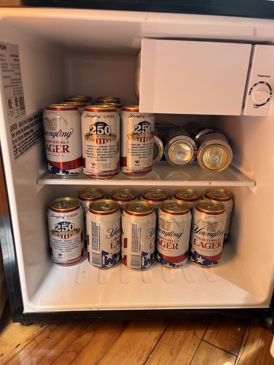 Ron_Mexico22's tweet photo. Safe to say we shouldn’t be running out anytime soon #GradSZN #Reup https://t.co/JKvBXuArBy