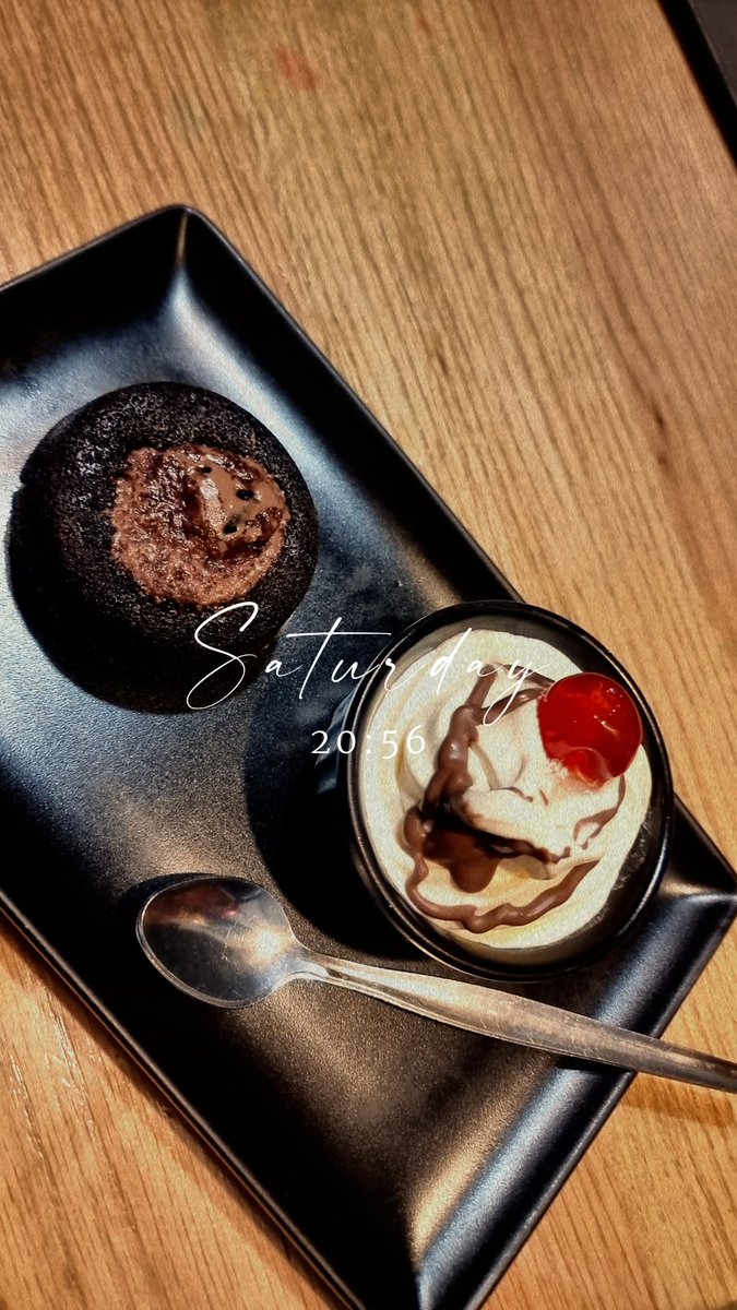 safula_06's tweet photo. Apr Recap🏃🍦🍮🏫 https://t.co/PS3MTBdByh
