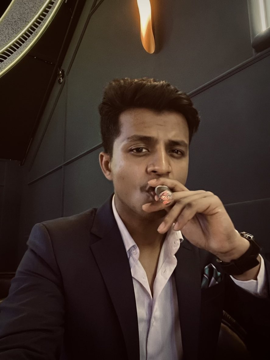 Obaid0x's tweet photo. Need https://t.co/XnLrnVBlad