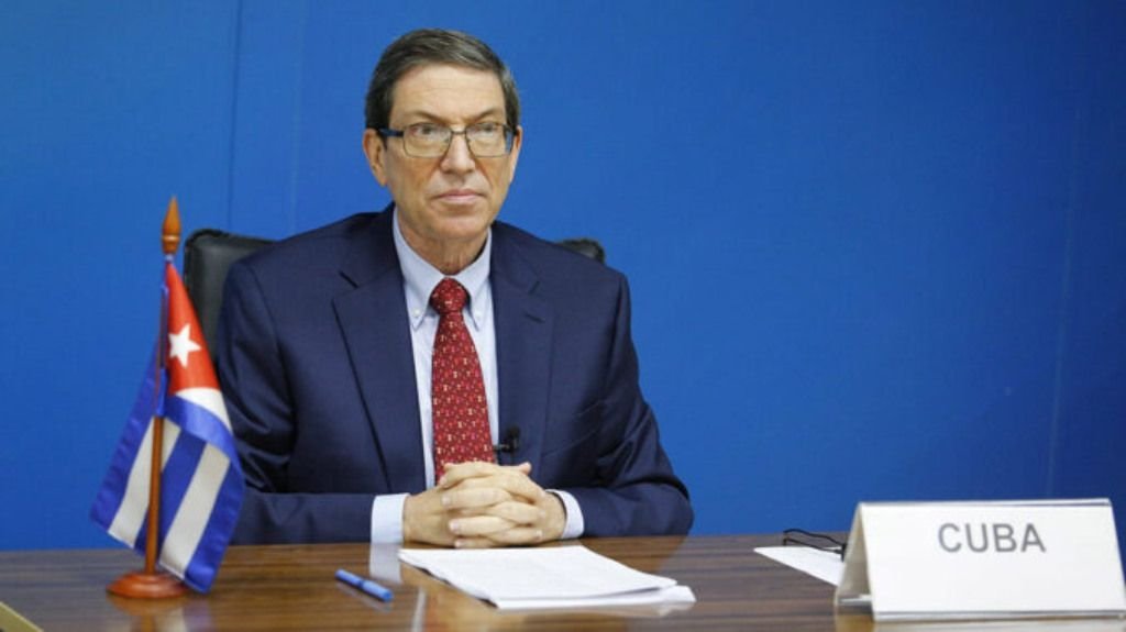 El canciller de #Cuba, <a href="/BrunoRguezP/">Bruno Rodríguez P</a>, reiteró este miércoles la vocación pacifista de su país y el absurdo que la nación caribeña signifique una amenaza para EEUU como dice el Departamento de Estado de la mayor potencia el mundo.

Sepa más 

cubadebate.cu/noticias/2026/…