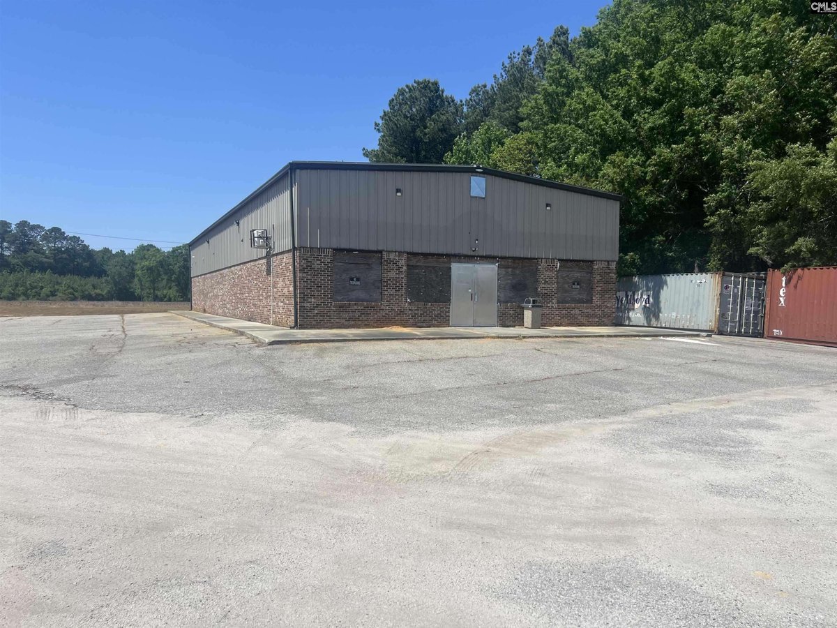 jameswhooker's tweet image. Unlock the potential of your next business move with this prime commercial property 🏢
A great opportunity for investors, business owners, or expansion.

📲 Don’t miss this chance!

🔗 jameswhooker.com/d8rd5unb

#CommercialRealEstate #CommercialProperty #ForSale
