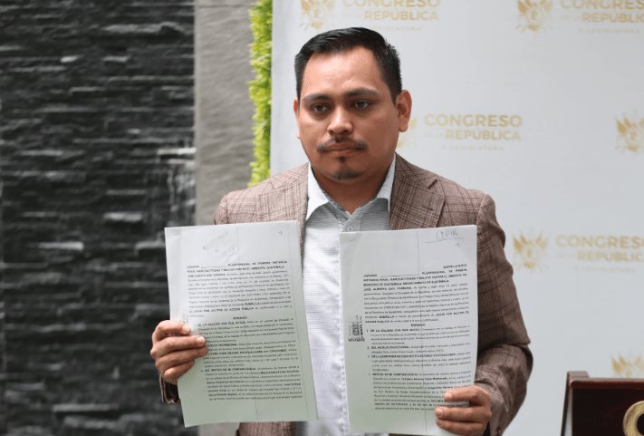 Douglas Cuevas tweet media
