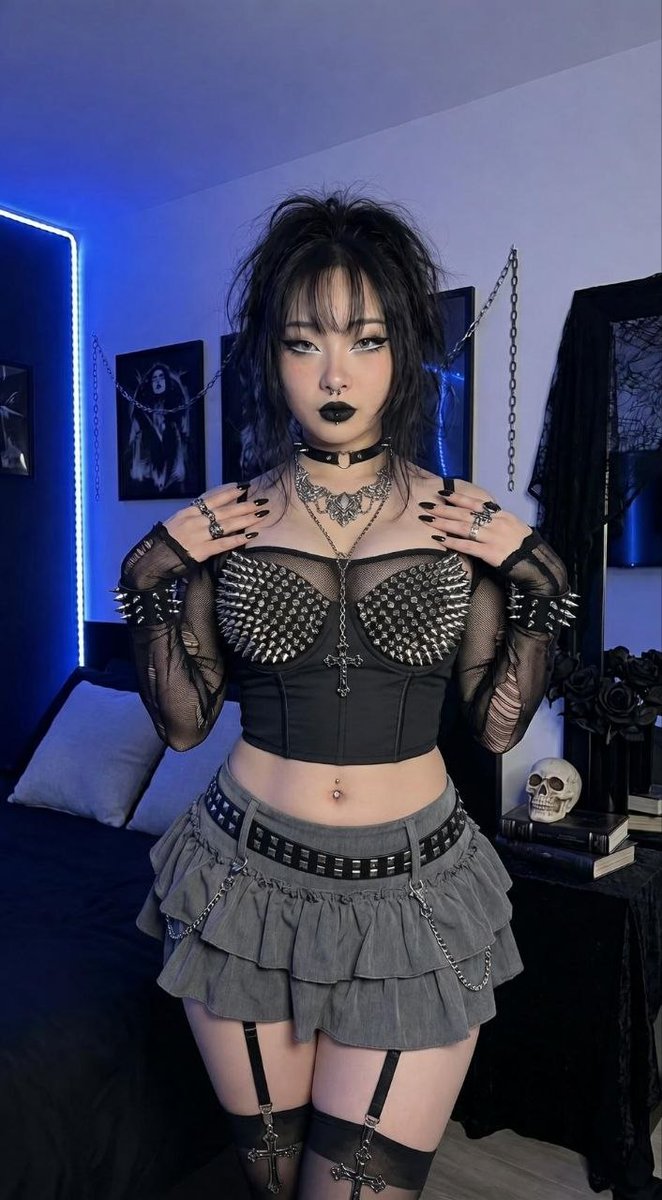 enya 💋🖤 tweet media