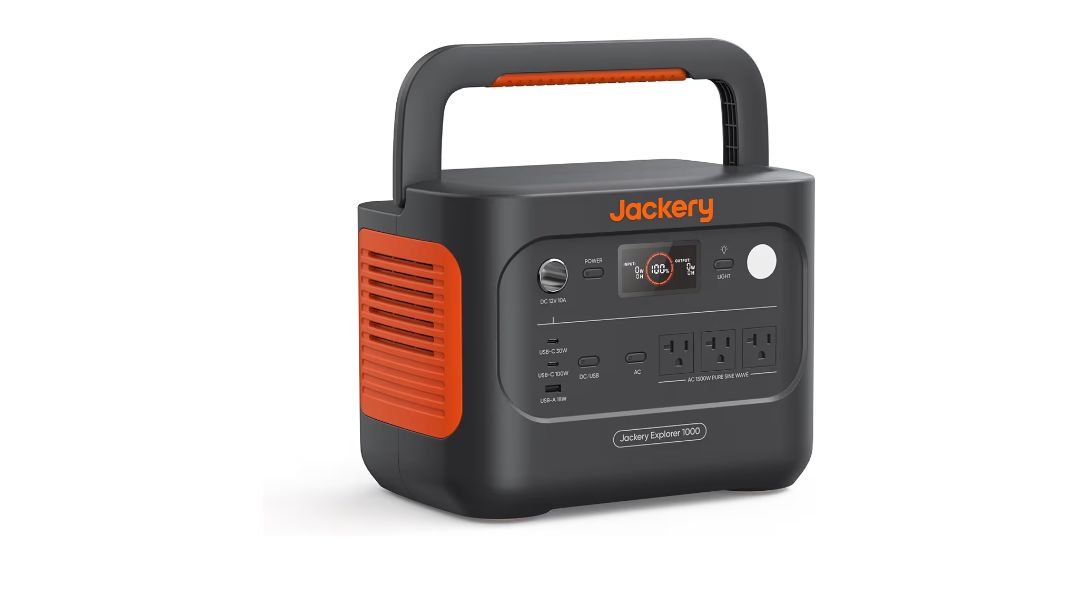 TechGuySmartBuy's tweet image. Need a power station to keep the lights on during outages? Save $370 on this @jackeryusa Explorer 1000 v2 Portable Power Station, 1070Wh LiFePO4 Battery, 1500W AC/100W USB-C Output, and pick one up for $429. 
#deals #powerstation #SmartBuys
buff.ly/u7nYnMZ