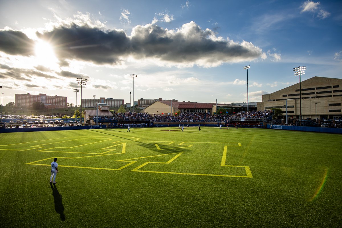 KUBaseball's tweet image. Excited to see Jayhawk Nation all weekend long ☺️

#RockChalk