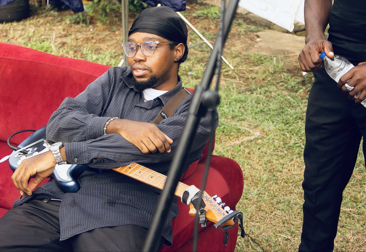 mide johnson. tweet media