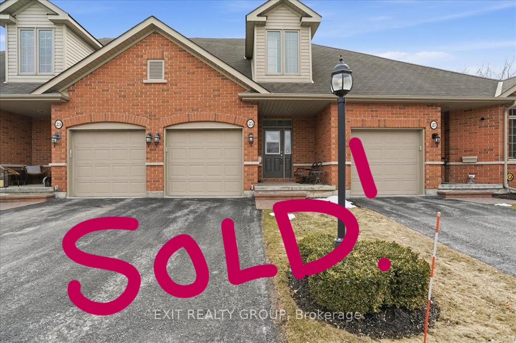 junenortonRHR's tweet photo. **SOLD**This gorgeous Belleville townhome, over 1500 SF plus finished basement.  It certainly ticked all the boxes and our Buyer is very happy!!  No matter where you want to live, we can help you find the right home.  Contact Bernie Lee &amp; June Norton of Royal Heritage Realty. https://t.co/LL22F7cZos