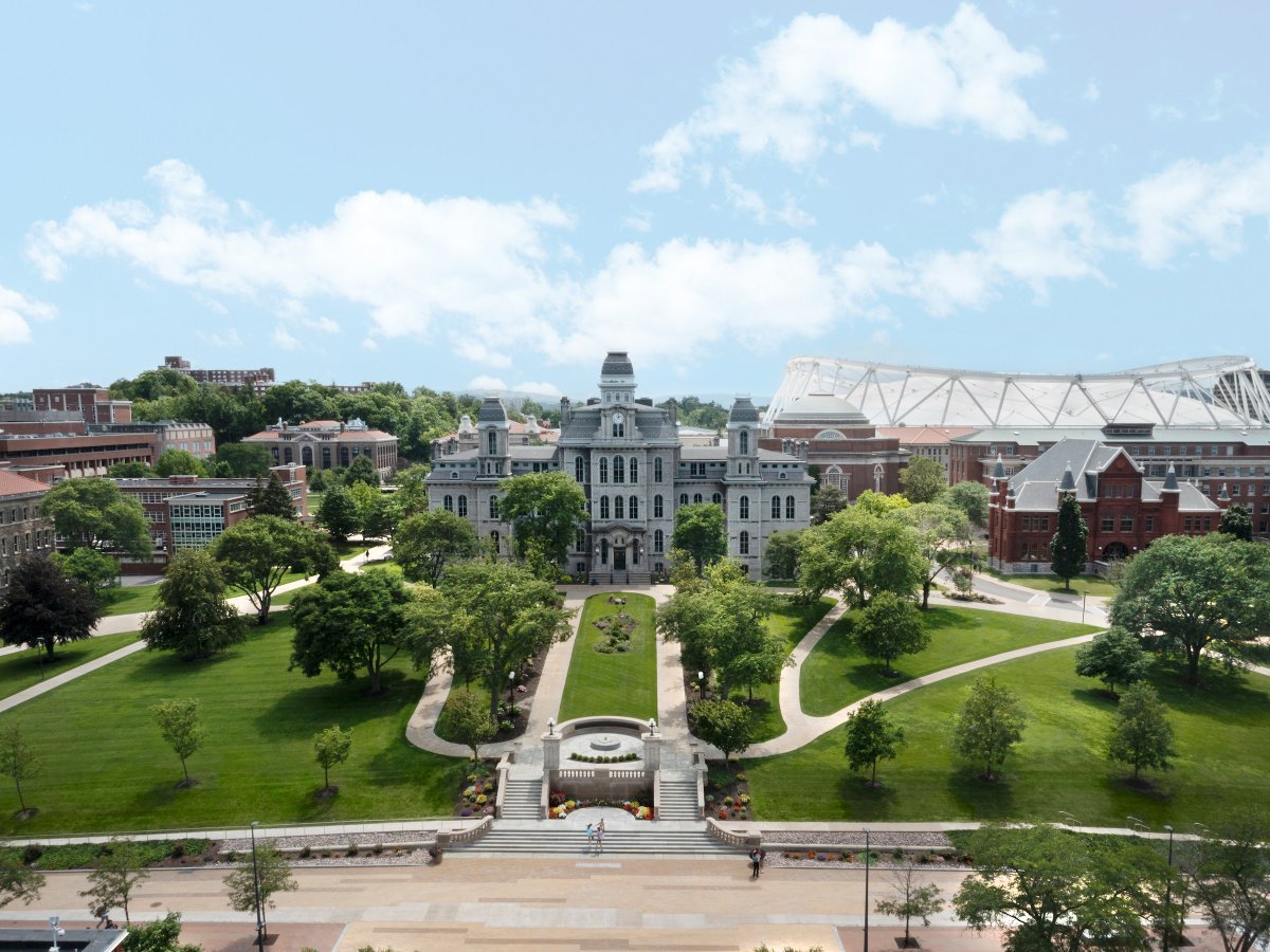 Syracuse University tweet media