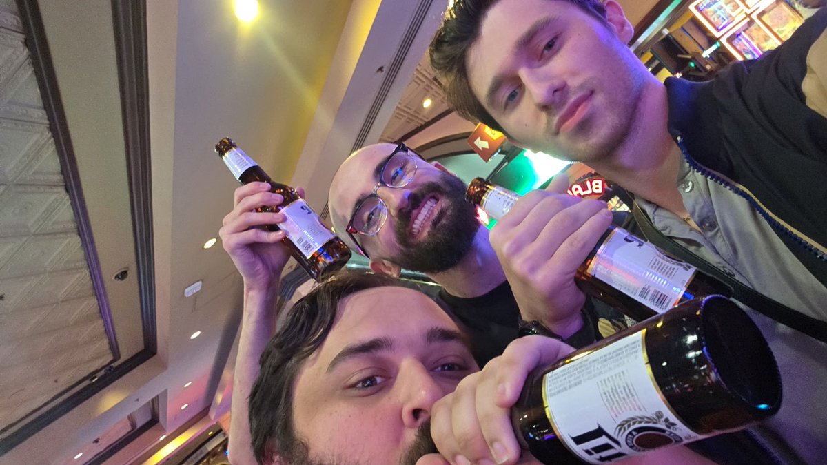 fatguy tweet media