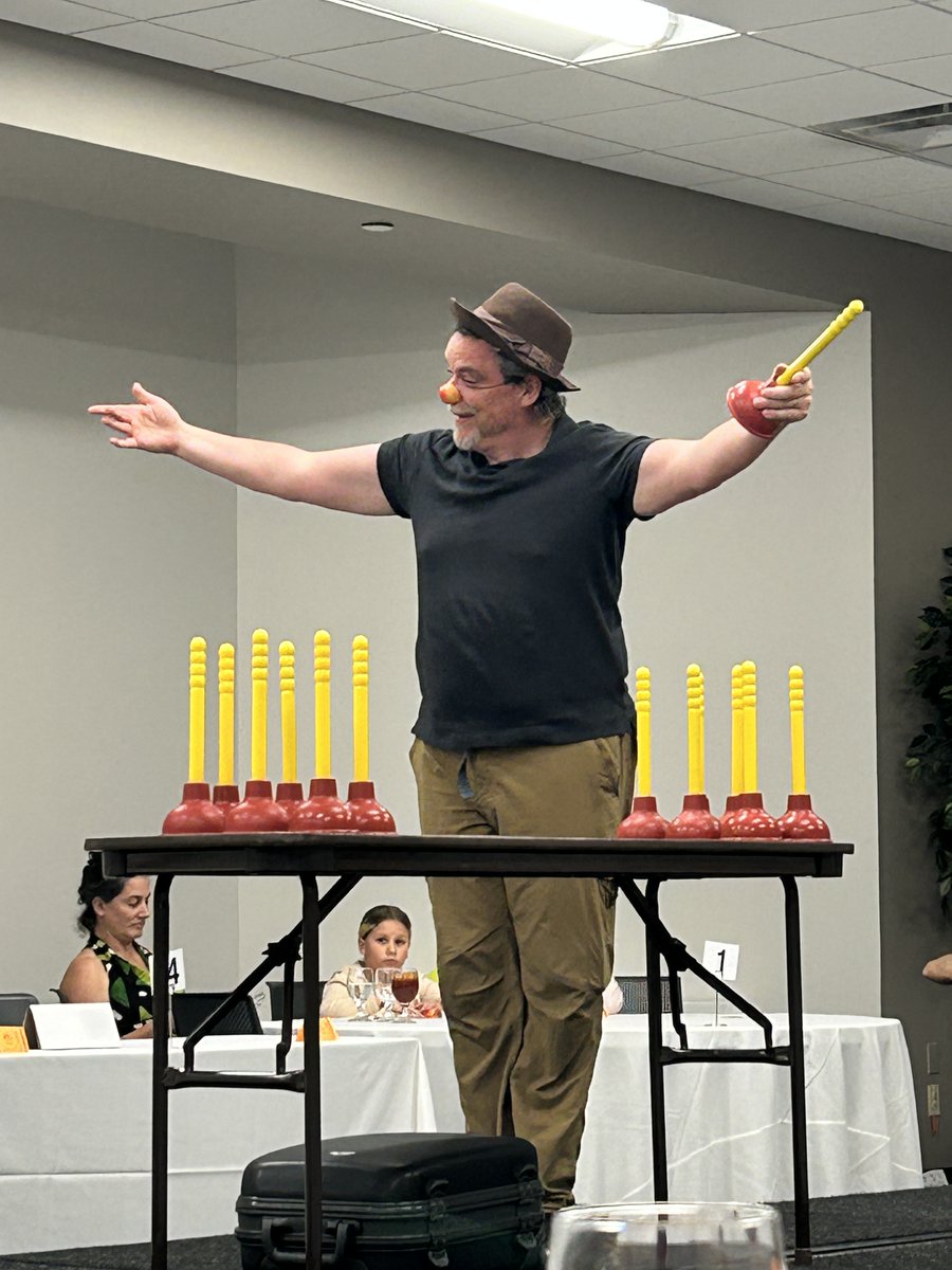 UTConferences's tweet photo. The MIME-Matics Dinner Theater took place at the UT Conference Center. We provided our on-site catering &amp; served dinner during the show. 🤡

We are happy to set up the room however you'd like; whether you need a stage or a special seating arrangement, we can make it happen. https://t.co/XAwEFhO9d3