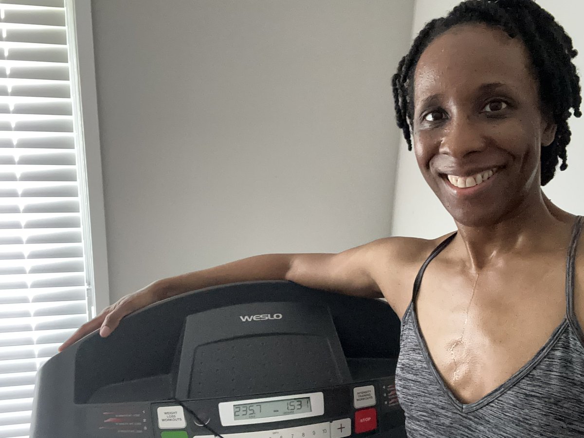 veronicareet's tweet image. Quick workout! 20-minute Cardio Treadmill: 4.0-4.5 speed, 1.5 miles, 235 calories.

#workout #HealthyHabits #HealthyLifestyle
