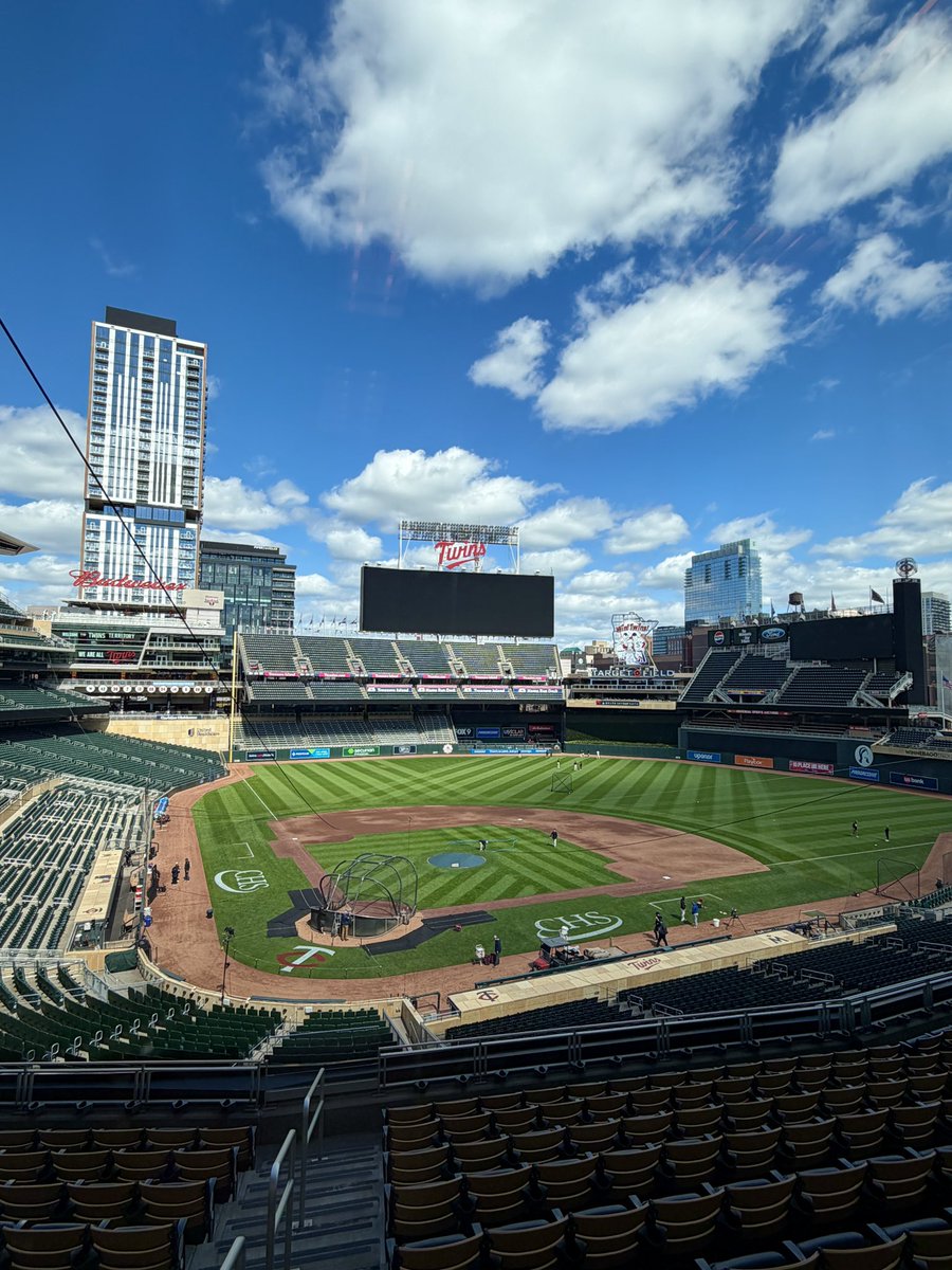 KeeganMatheson's tweet image. Hello from Day 1 of four magical days in beautiful Minneapolis. #BlueJays