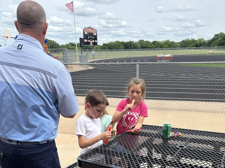 Alex Public Schools tweet media