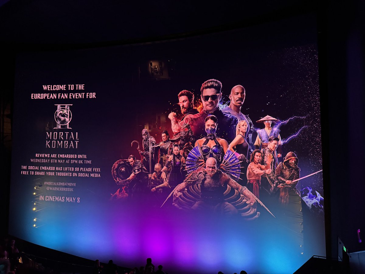 ShaiMatheson's tweet photo. FIGHT!!!! 🤜🏼🤛🏼

Thank you so much @WarnerBrosUK for inviting us along to the European Premiere of Mortal Kombat II !
What a FUN night at the movies! 
🤗🍿🔥🐉💜

#mortalkombatmovie @MKMovie https://t.co/km3cfs2EPv