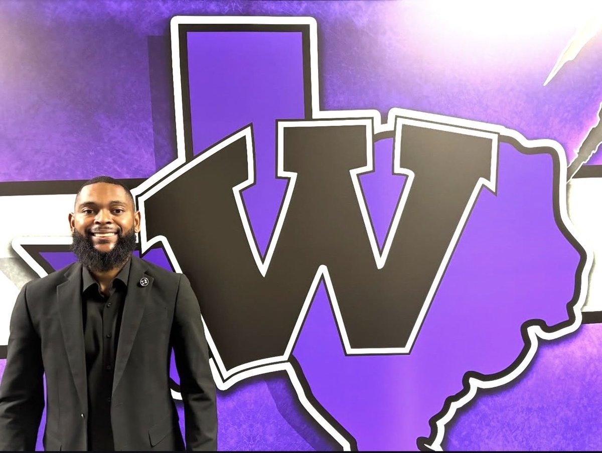 SolidFuture_'s tweet photo. Proud, and excited, to officially step in as the Head Basketball Coach at Willis HS.
We’re building something special on the court, in the classroom, and in the community. 

Let's get to work. #BeTheStandard https://t.co/sQ46wGN2c1