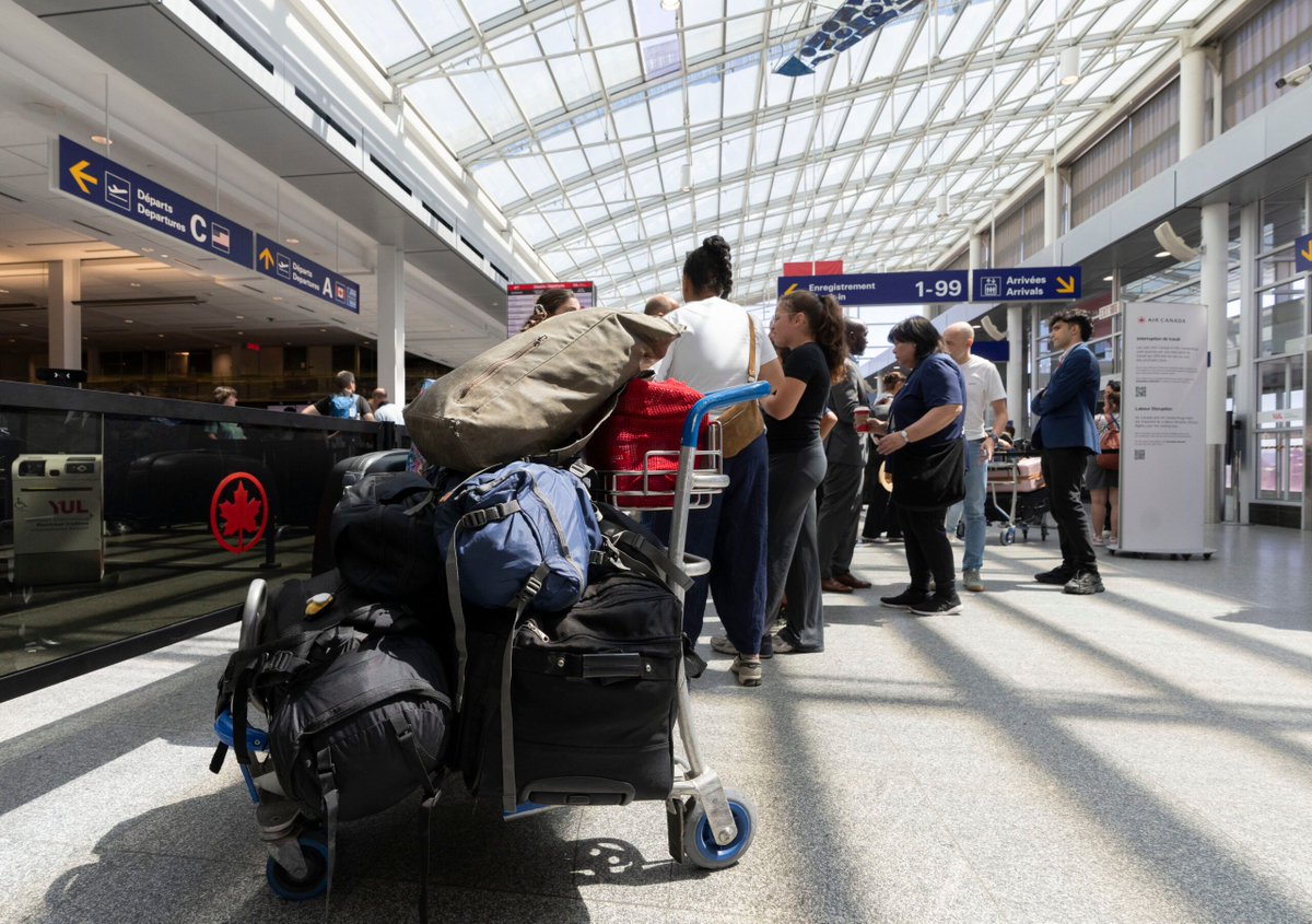 TravelweekGroup's tweet image. Ottawa plans to outsource air passenger complaints process amid record backlog 

📌 Read more ➡️ buff.ly/6oqlKBd

#ottawa #travelweek #airlines
