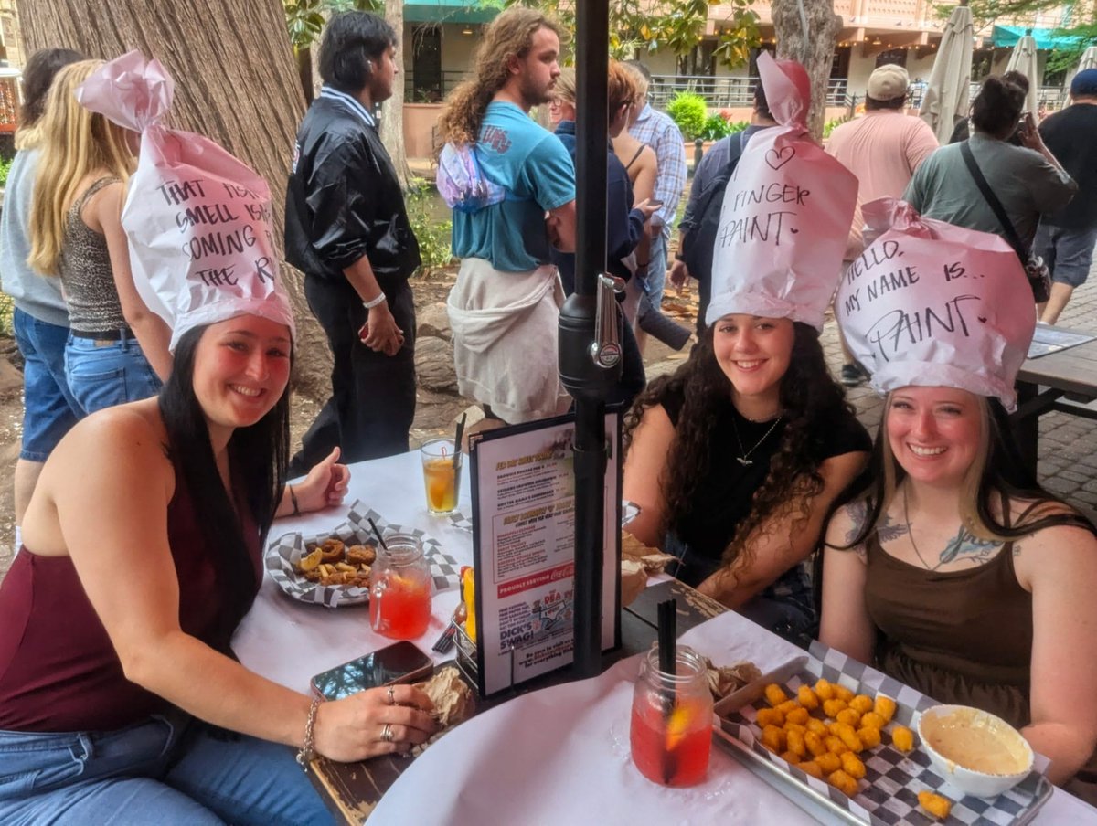DickSez's tweet image. I think it might be time for a girls night out… 🤔
we’ll be here when you decide.

#PuttingTheFUInFUN #FunForALL #ALLinFun #fyp #viral #trending #nightout #datenightideas #thingstodo #partytime #DicksLastResort #ChaosWelcomed #SarcasmServedDaily