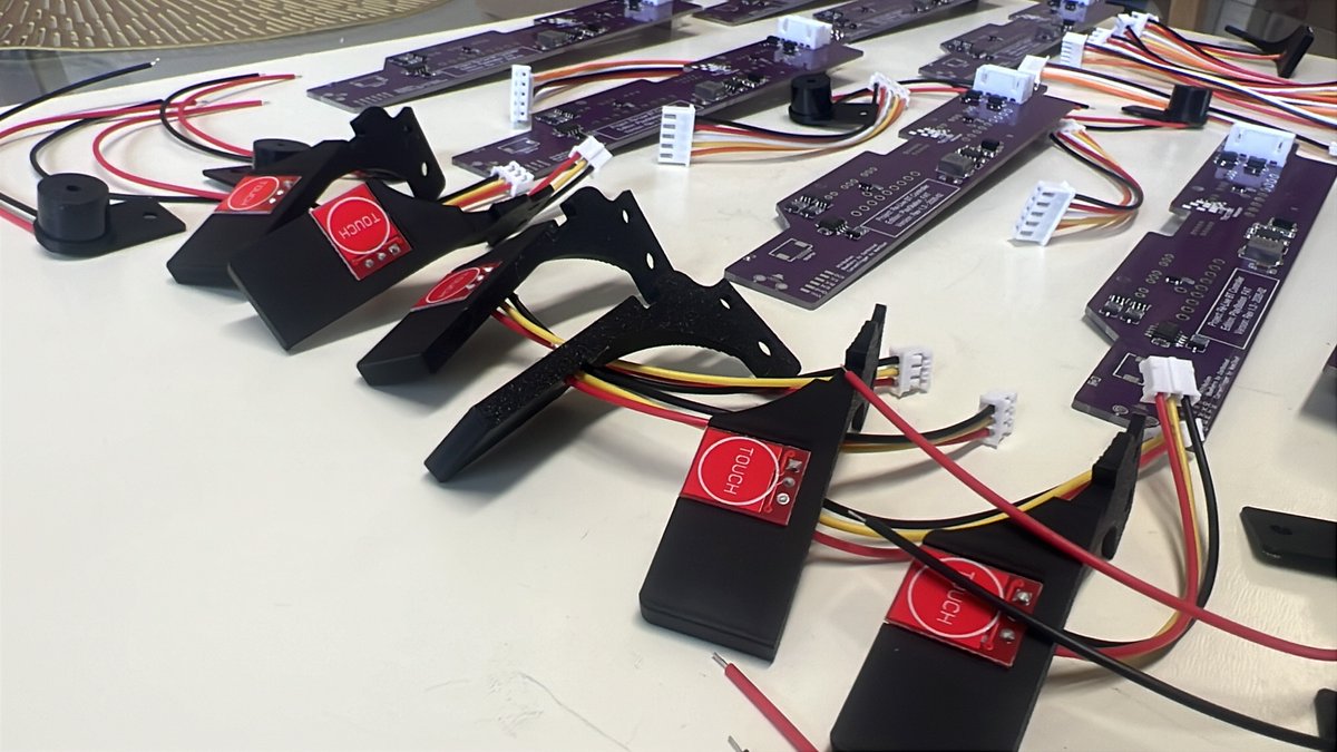TecnobitV's tweet image. New Stock is Ready! 🚀

The Re-Live BT internal Bluetooth kits for PS1 FAT are back! 🟣🕹️

✅ Remote Power On/Off ✅ Stealth Touch Sensor ✅ Low latency (BlueRetro) ✅ No external changes!
Limited units! Get yours here: 🛒👇 ebay.us/m/blaq8Y
#PS1 #RetroGaming #BlueRetro