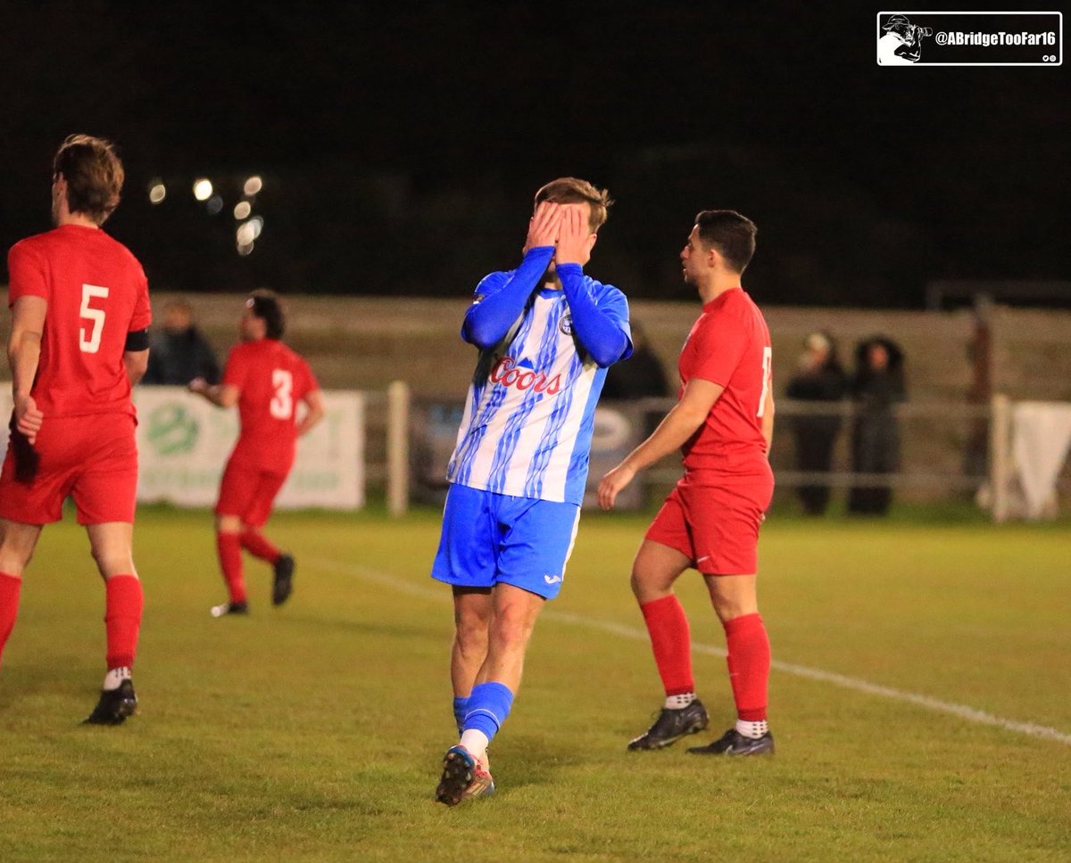 jackunwin7's tweet photo. 25/26 season summed up, any spare hamstrings knocking about ? 🤣 https://t.co/kZ8jCk1v0i