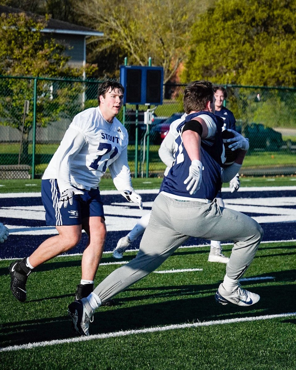 UW-Stout Football tweet media