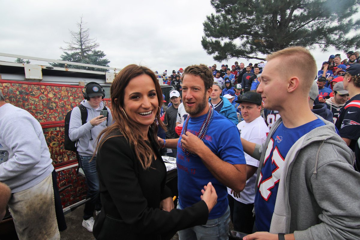 PintoTailgate's tweet photo. @stoolpresidente Go Bills. https://t.co/1XoLC5YWxW