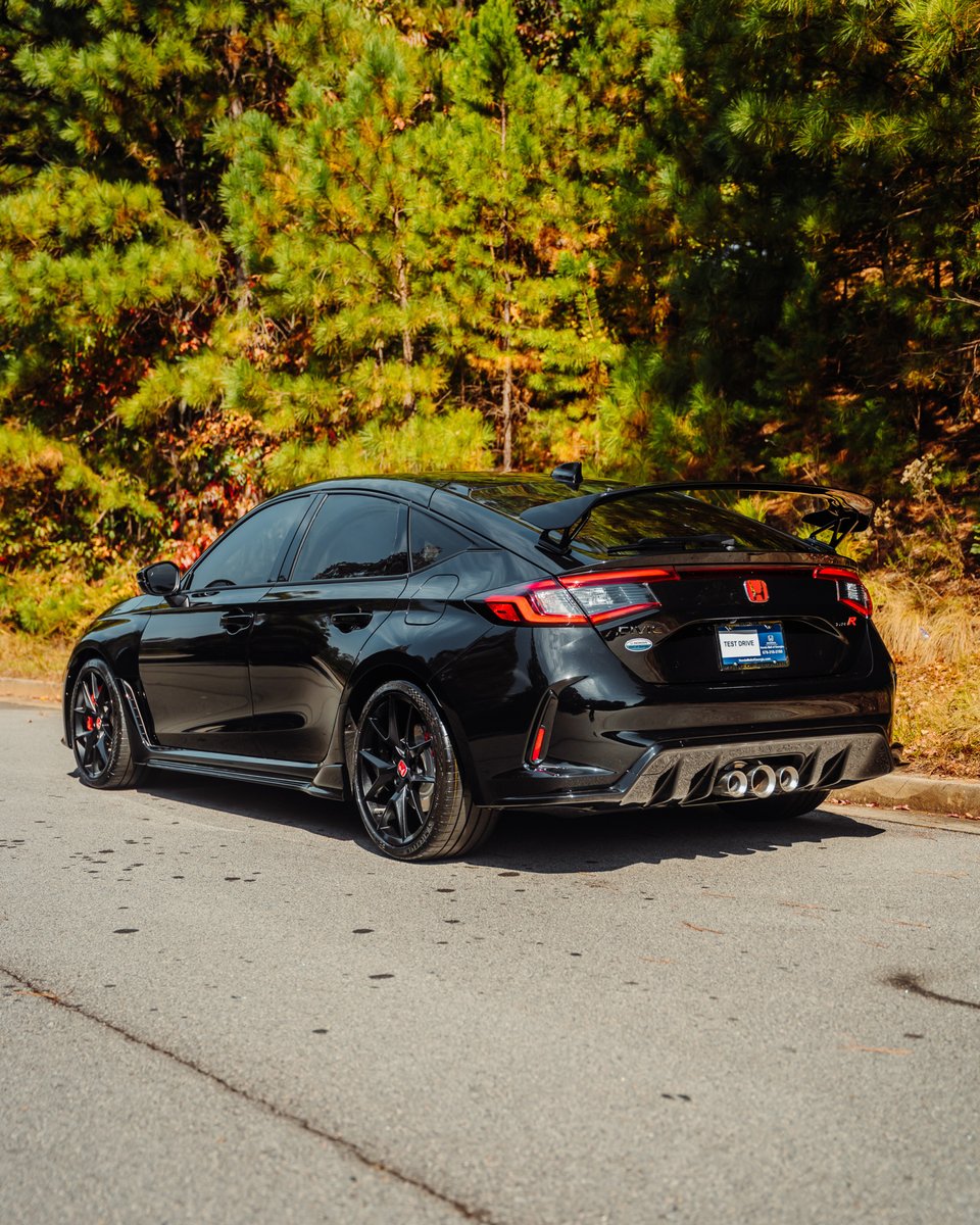 HondaMallofGA's tweet image. Precision, aggression, and pure Honda engineering. 🏁
#HondaMallOfGeorgia #Honda #HondaCivic #TypeR