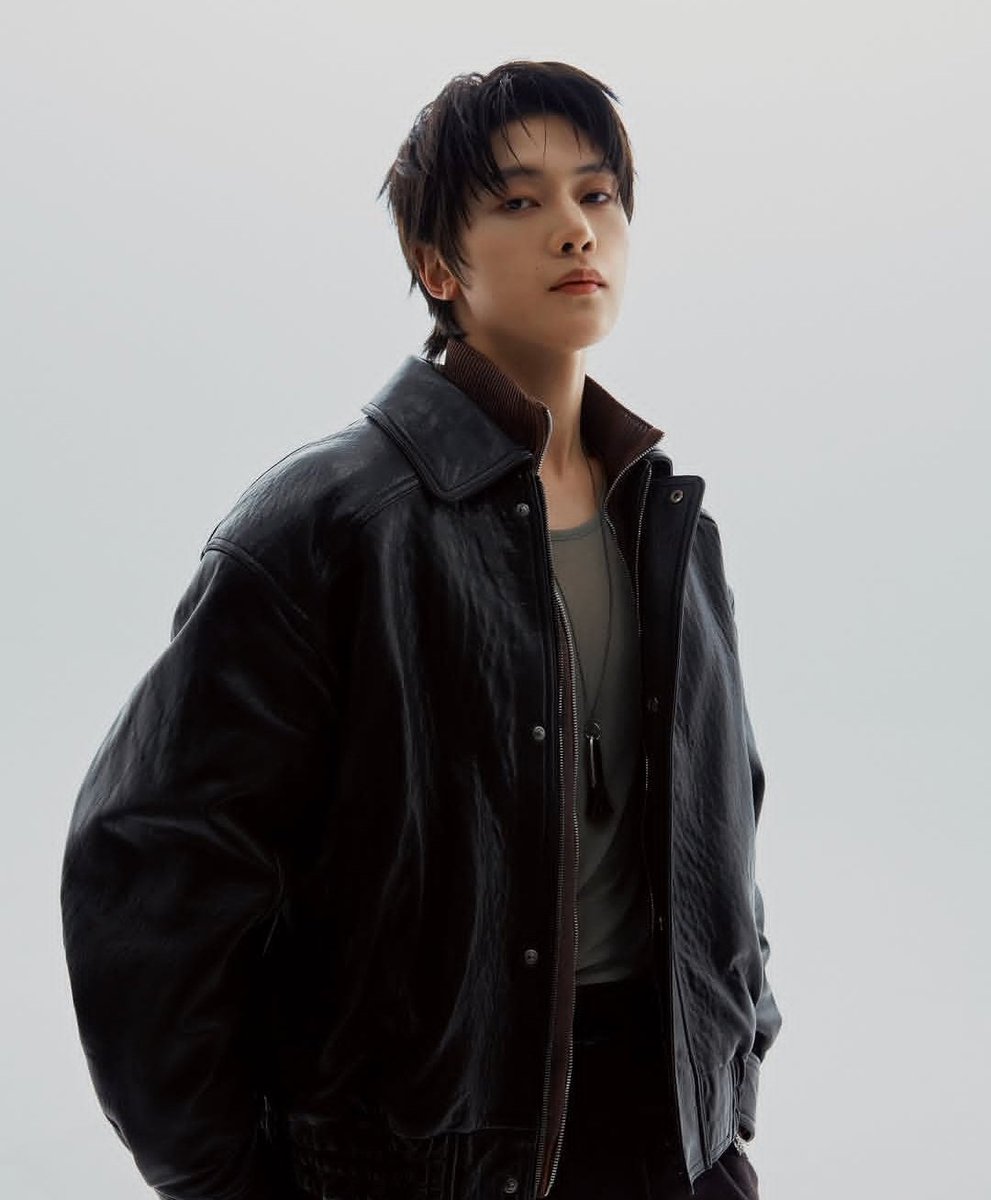 FashionistD's tweet image. #SEOKMATTHEW of the day!