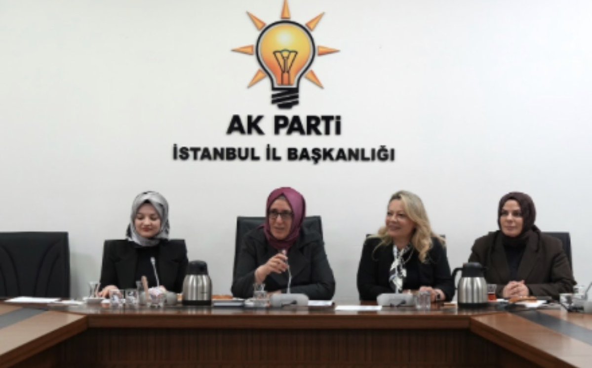 NARİN YAPRAK AYDIN tweet media