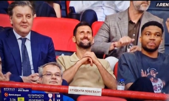Ko je zalepio Novak ili Bodiroga? 👀