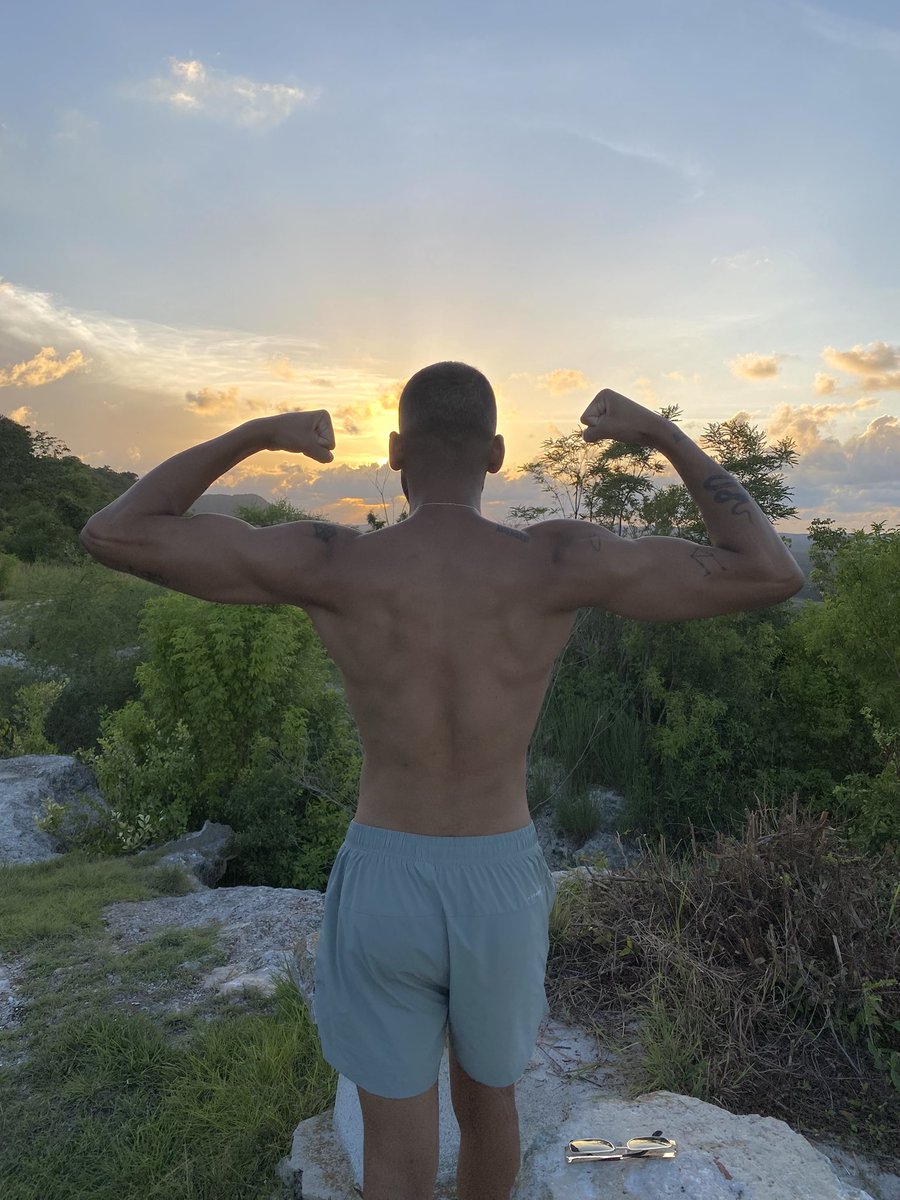 🌅