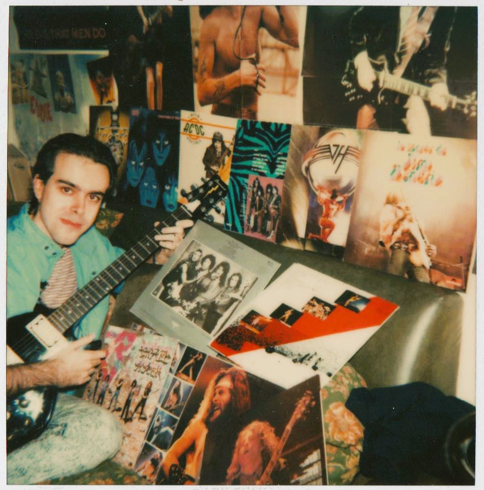 WHISPERock's tweet image. Si¡ Empezé con #vinilos y ahora son mi tesoro¡ ¿Y tu?
*******************
Yes! I started with vinyl records, and now they're my treasure! What about you?

whisperoficial.wixsite.com/whisperok

#rock #metal #rockalternativo #vinyls