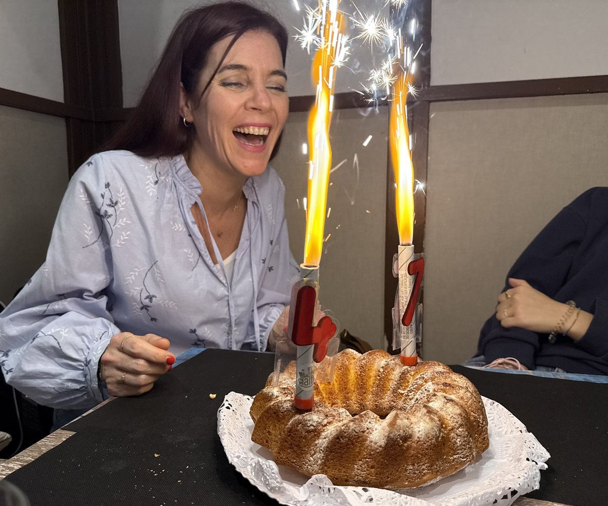 txofretaberna's tweet photo. Zorionak, Nagore! La boss de las y los aparejadores de Gipuzkoa cumple años hoy. Urte askorako! #txofretaberna #urtebetetzea https://t.co/Nm708SIQNC