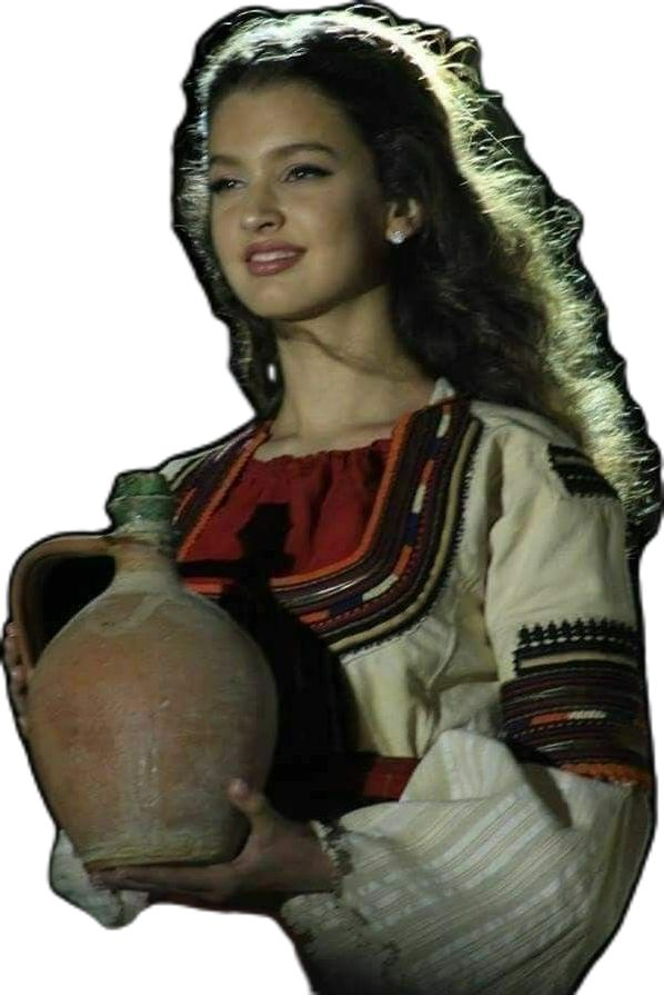 MaryHarir's tweet image. The most beautiful girls in the world are from Palestine.

#FreePalestine