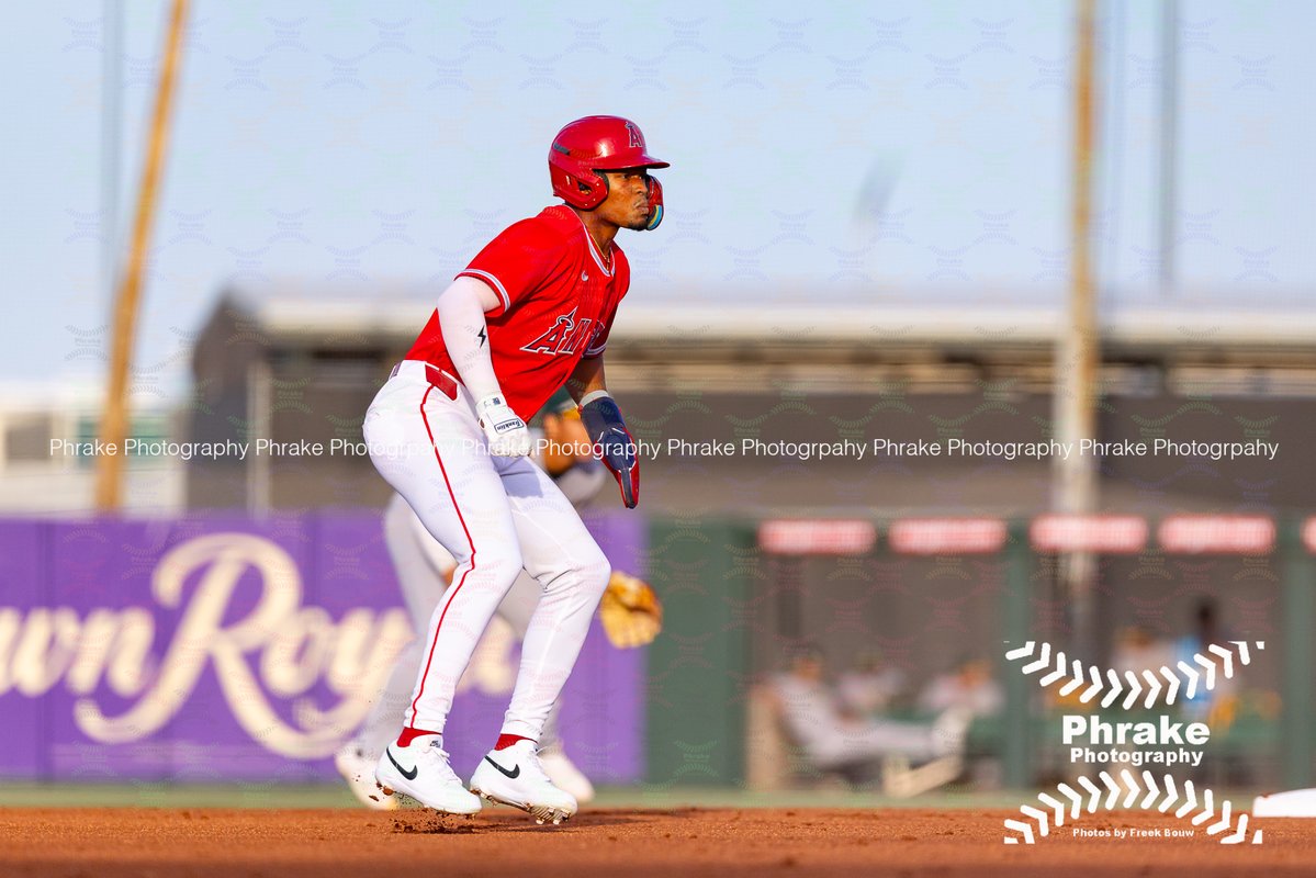phrakephoto's tweet image. Kyren Paris (8) CF Angels 2019 2nd rnd Rehab @kyren_paris @angels
#angels #LAAngels  #angelsbaseball  #GoHalos #VamosHalos #halos #thehaloway #repthehalo
@AngelsMiLB @_HaloLife @BeyondTheHalo @AngelsWin