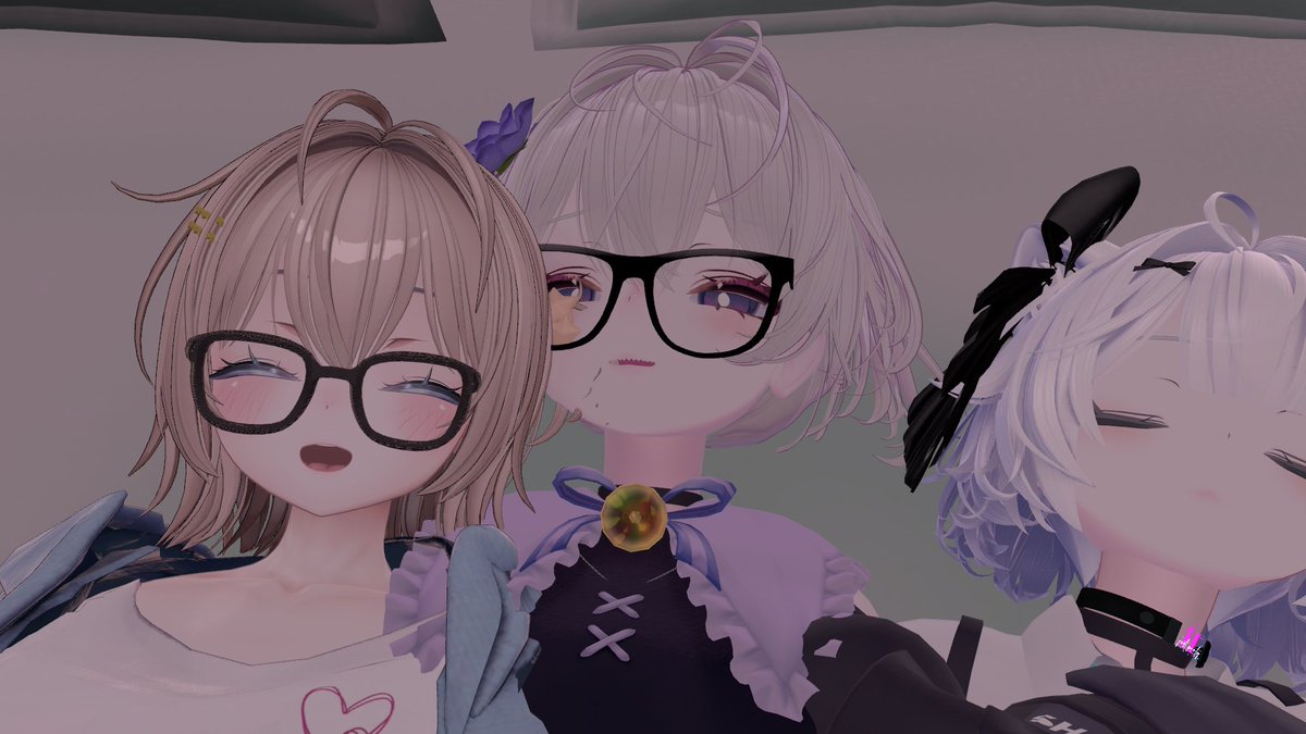 なべちー tweet media