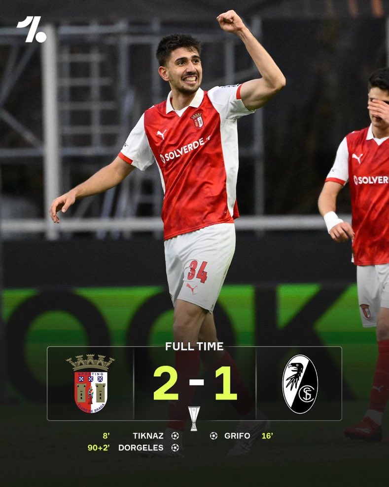 YTstanner tweet media