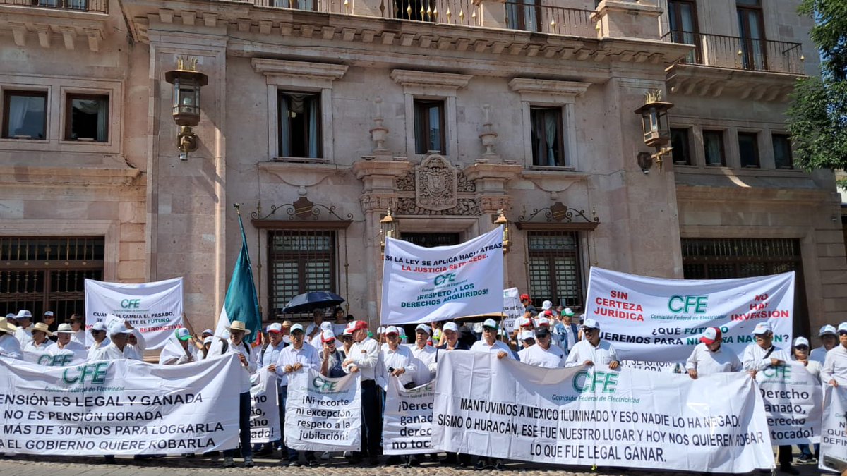 Movimiento Nacional de Jubilados de Confianza CFE tweet media