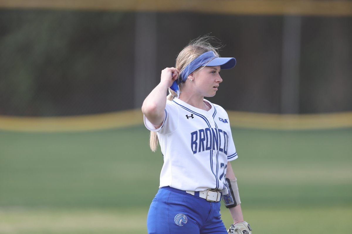 Fsubroncos_sb's tweet photo. Senior Spotlight: Isabella Rumbold 💙🥎

Catch her one last time at home on Sunday, May 3 | 12:30 PM

#fsubroncos | #broncopride https://t.co/HBS7LuHbgH