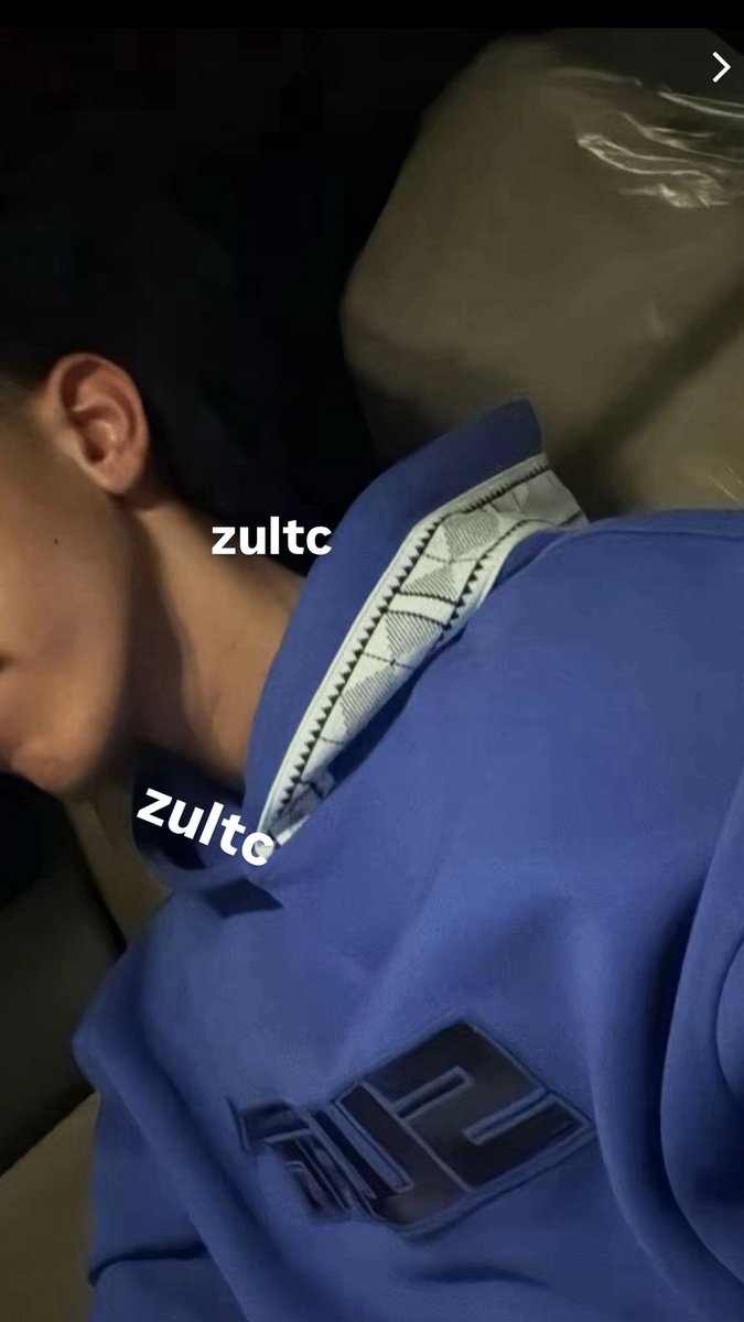 Zo tweet media