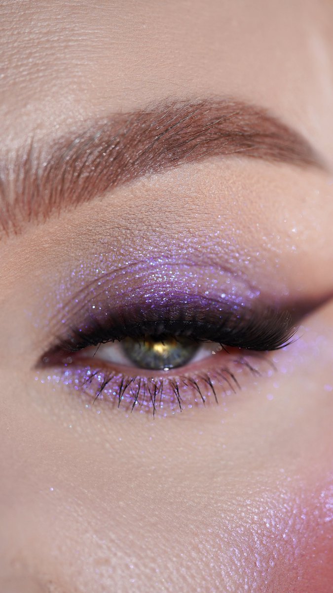 Karla Cosmetics tweet media