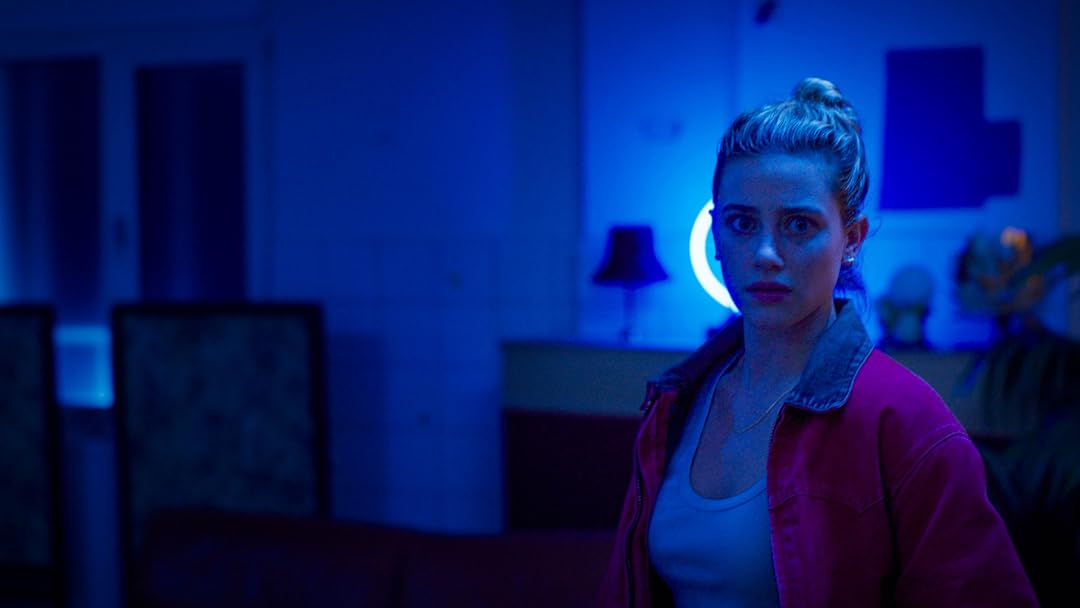 The_Ent_Factor's tweet image. The psychological drama AMERICAN SWEATSHOP starring Lili Reinhart has been released on Blu-ray

theentertainmentfactor.com/2026/04/americ…

#bluray #indiefilm #americansweatshop #lilireinhart #movies