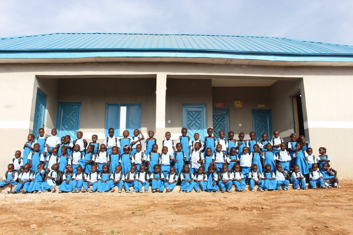 Servelead_HI's tweet image. We've reached a major milestone! As of April 30, over 260 students are enrolled at our BWB school in Kaduna. From IMUKÓYA digital tools to solar-powered classrooms, we are making world-class rural education a reality.

#Milestones #EducationEquity #BWB #Kaduna #SHI