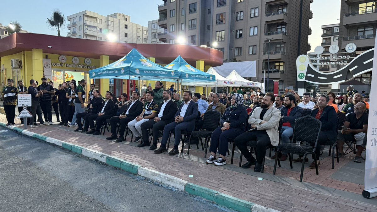 Fatma Ocak tweet media