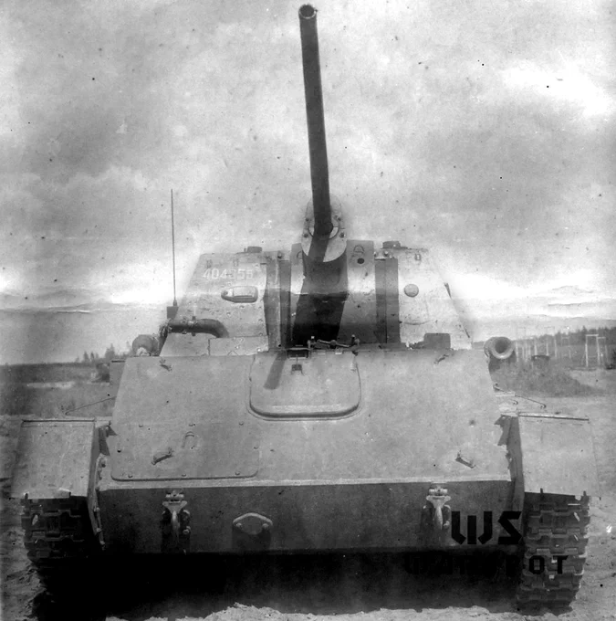 Tank_Archives's tweet image. Factory trials of a SU-76M SPG with a 57 mm ZIS-2 gun instead of the 76 mm ZIS-3 began #OTD in 1944. The vehicle passed trials and a decree to put it into production was drafted, but never signed, as more powerful guns were already required. #tanks #history #WW2 #WWII