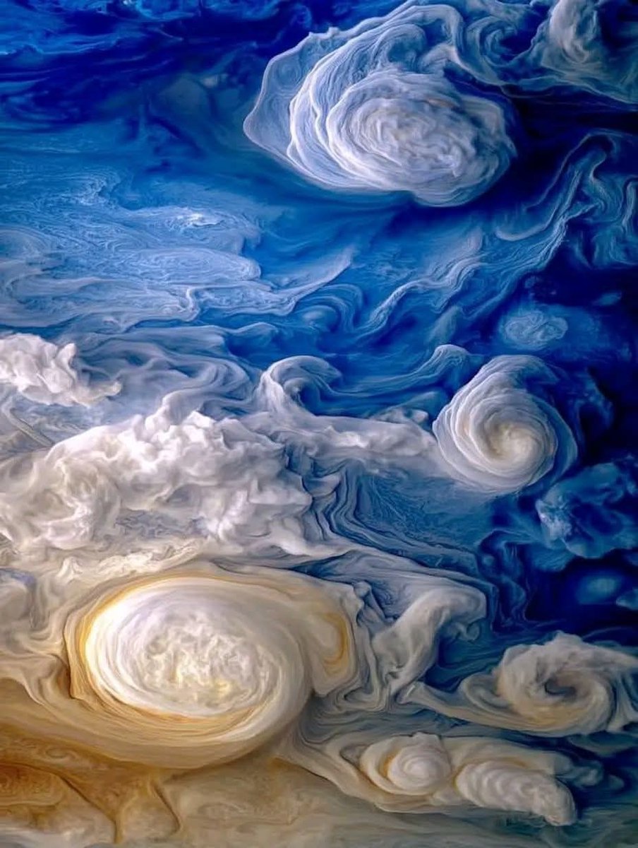 Physics & Astronomy Zone tweet media