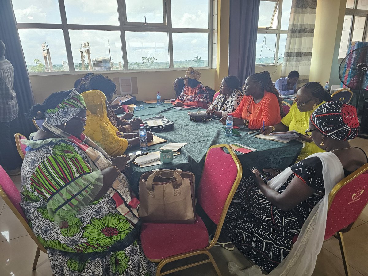 Reachoutreo's tweet image. Beyond the walls in Bertoua, we listened, learned, and connected with real lives. From communities to the Central Prison, one truth stood clear: peace must be felt by all, including those behind prison walls. #WomenLeadPeace #Cameroon #Peacebuilding